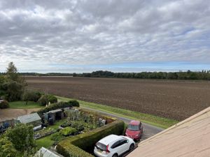 Garden & Surrounds- click for photo gallery